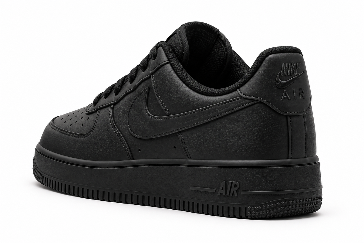 Nike Air Force 1 Low Triple Black — 3-4-talon