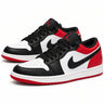 Noir, rouge et blanc