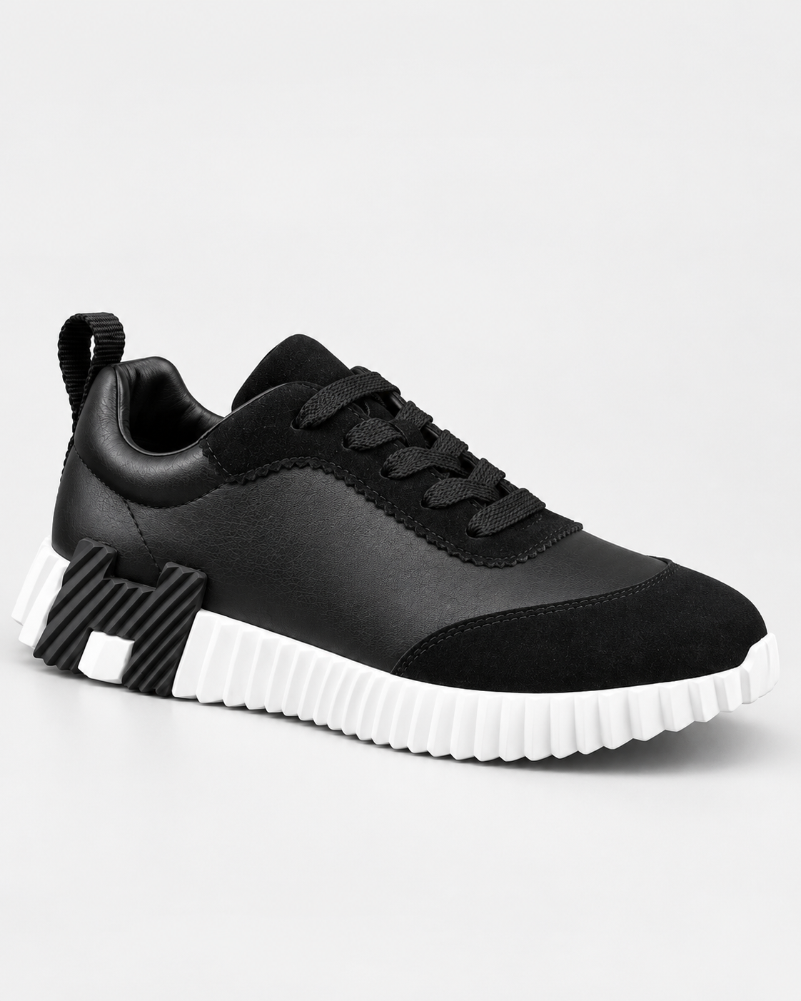 Hermès Bouncing Noir / Blanc — 3/4 avant