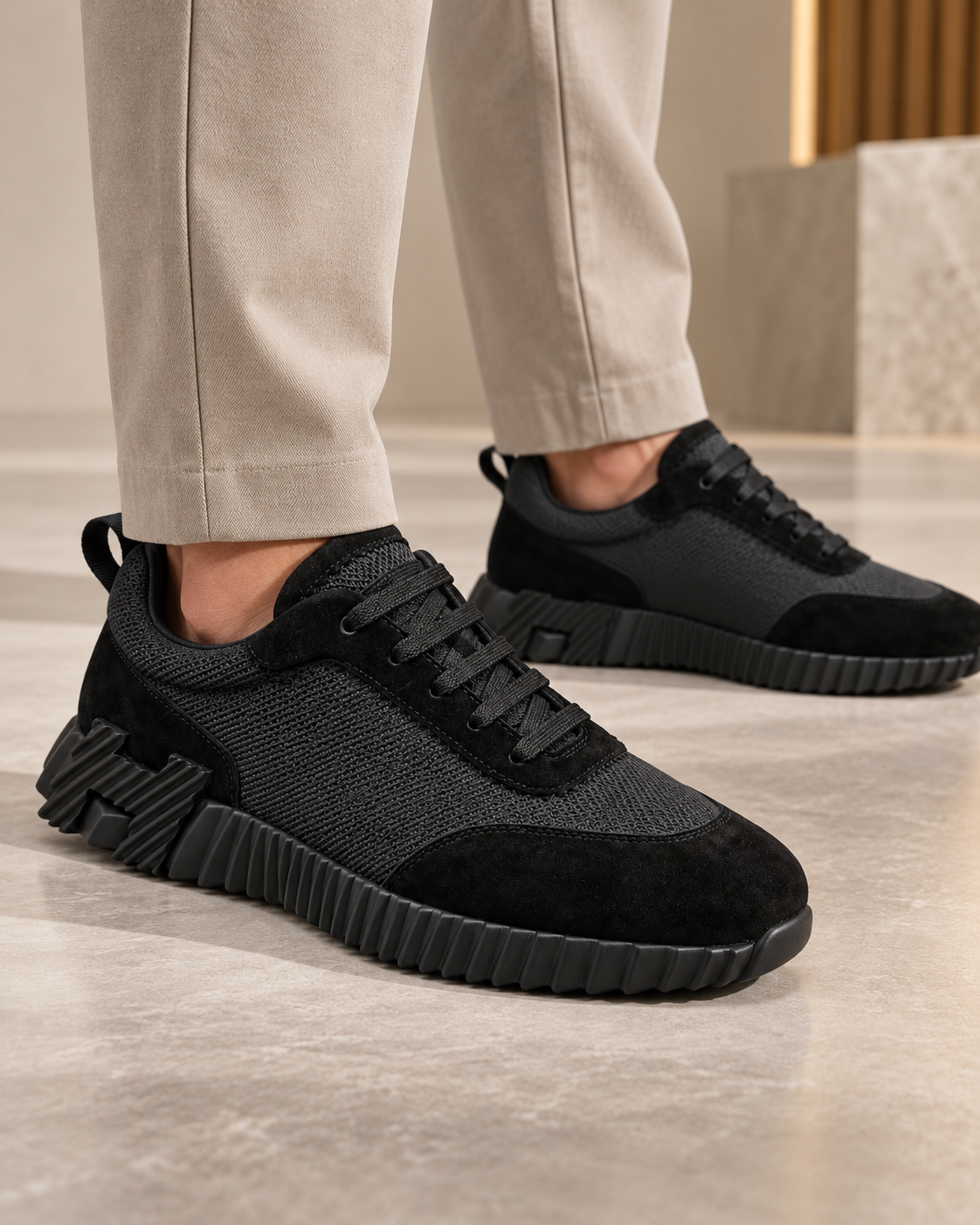 Hermès Bouncing Triple Noir — porté