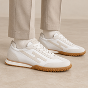 [color:Blanc / Écru] Hermès Jet Blanc / Écru — porté