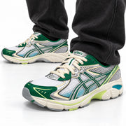 [color:Crème-vert] ASICS GT-2160 | Porté