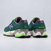 [color:Vert-violet-fluo] NB 9060 | 3/4 arrière