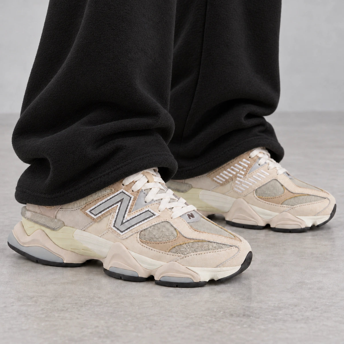 [color:Crème-beige-gris] NB 9060 | Porté