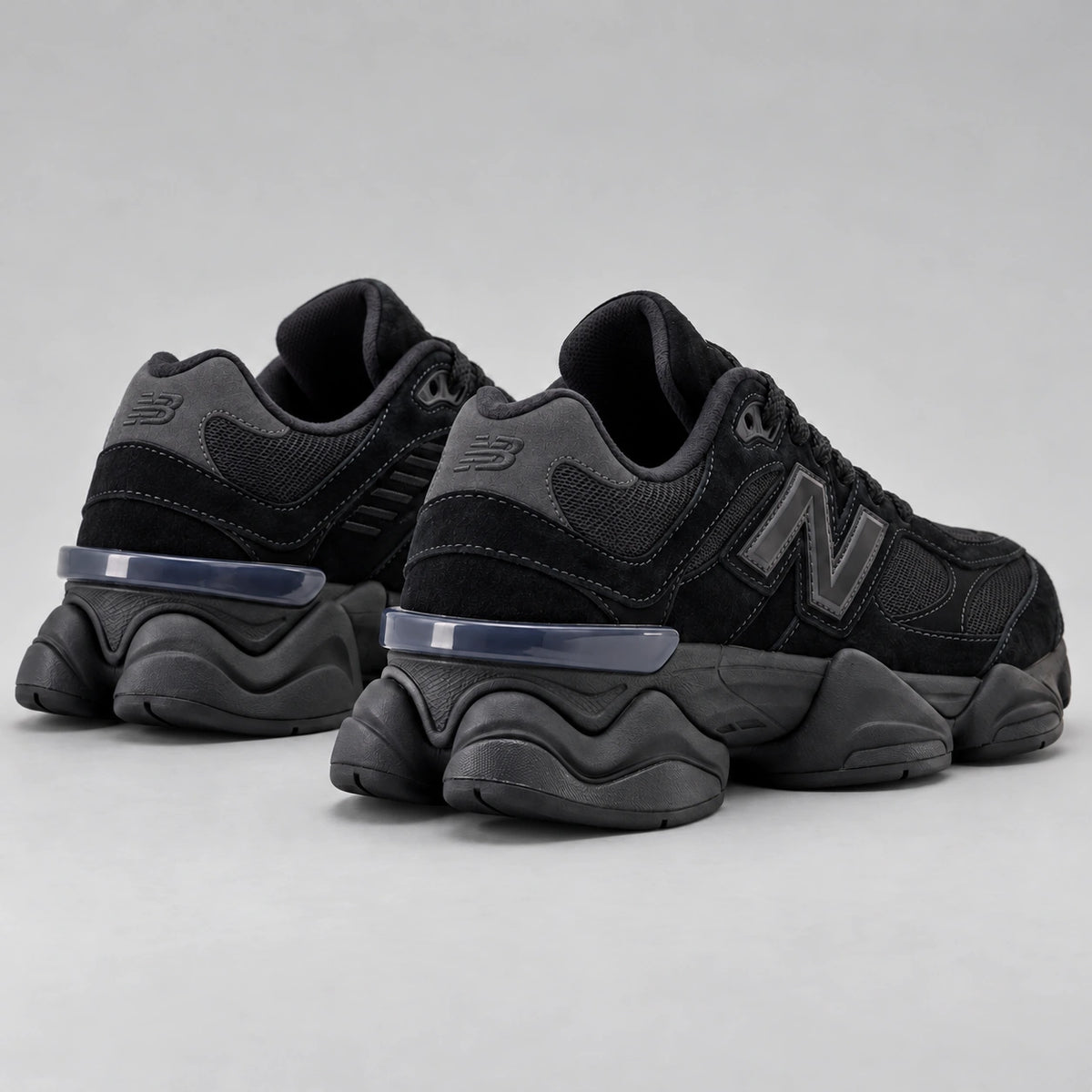 [color:Noir-gris] NB 9060 | 3/4 arrière
