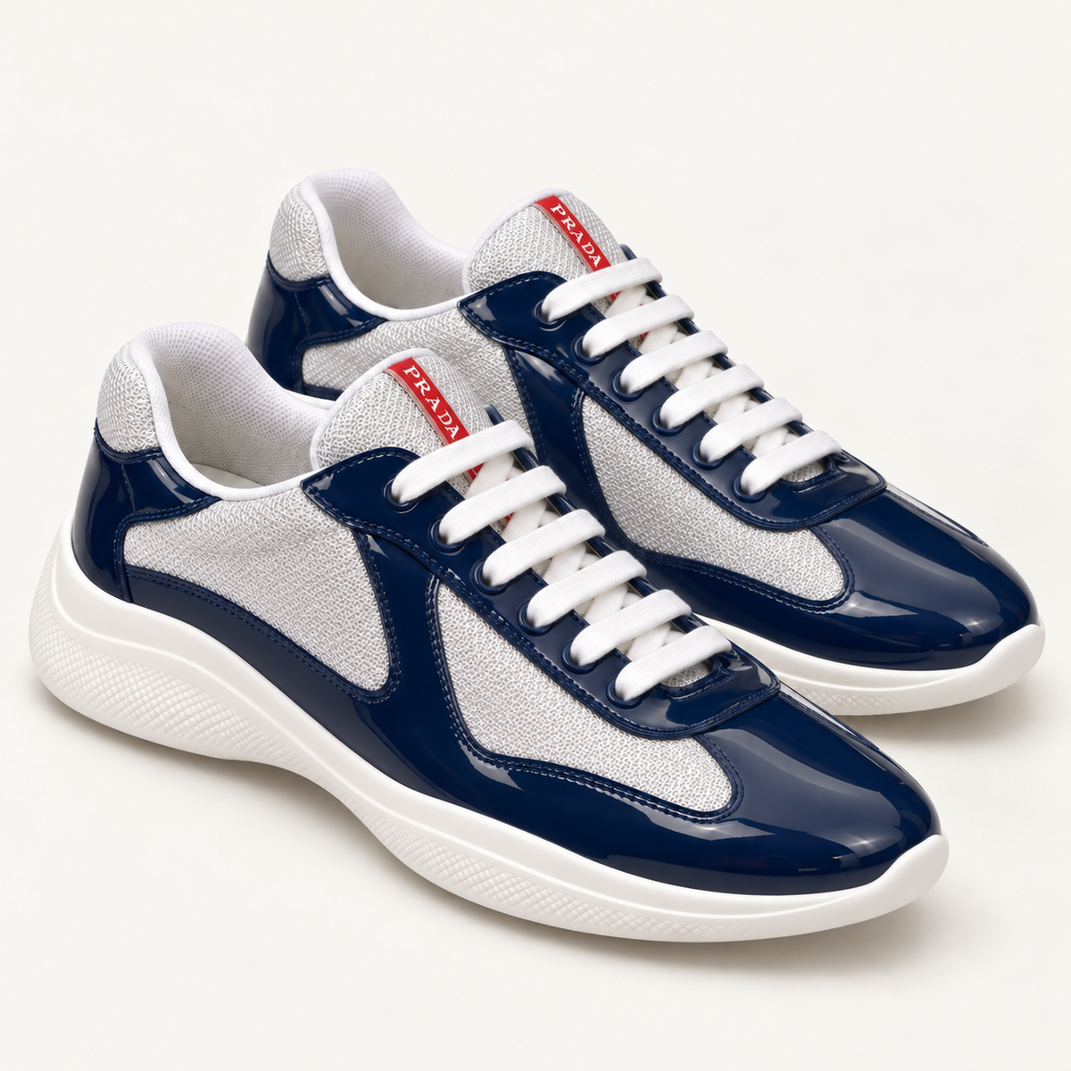 [color:Marine et argent] Prada — Sneakers America’s Cup | 3/4 avant