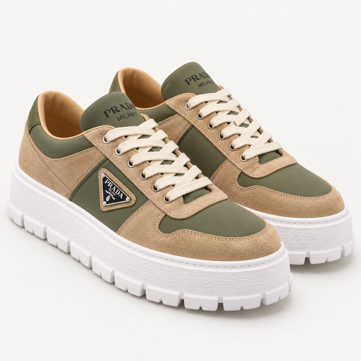 [color:Beige et kaki] Prada — Sneakers à semelle épaisse | 3/4 avant