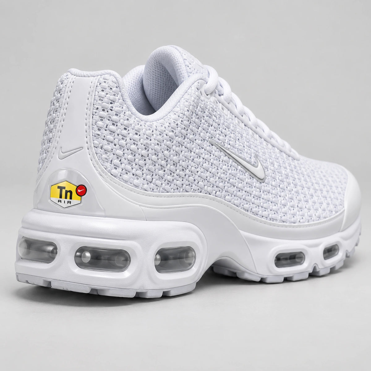 [color:Blanc] Nike Air Max Plus TN VII | 3/4 talon