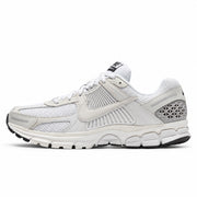 [color:Blanc-gris] Nike Zoom Vomero 5 | Profil extérieur