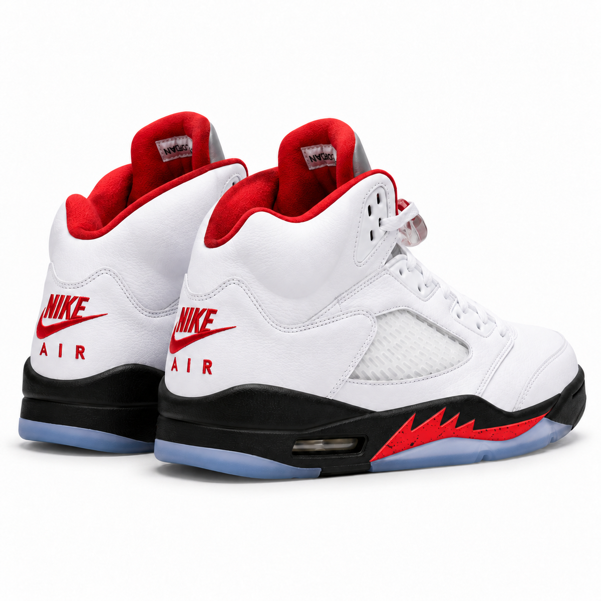 Air Jordan 5 Retro | Blanc / rouge — semelle noire | 3/4 arrière