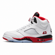 Air Jordan 5 Retro | Blanc / noir — semelle rouge | Côté extérieur