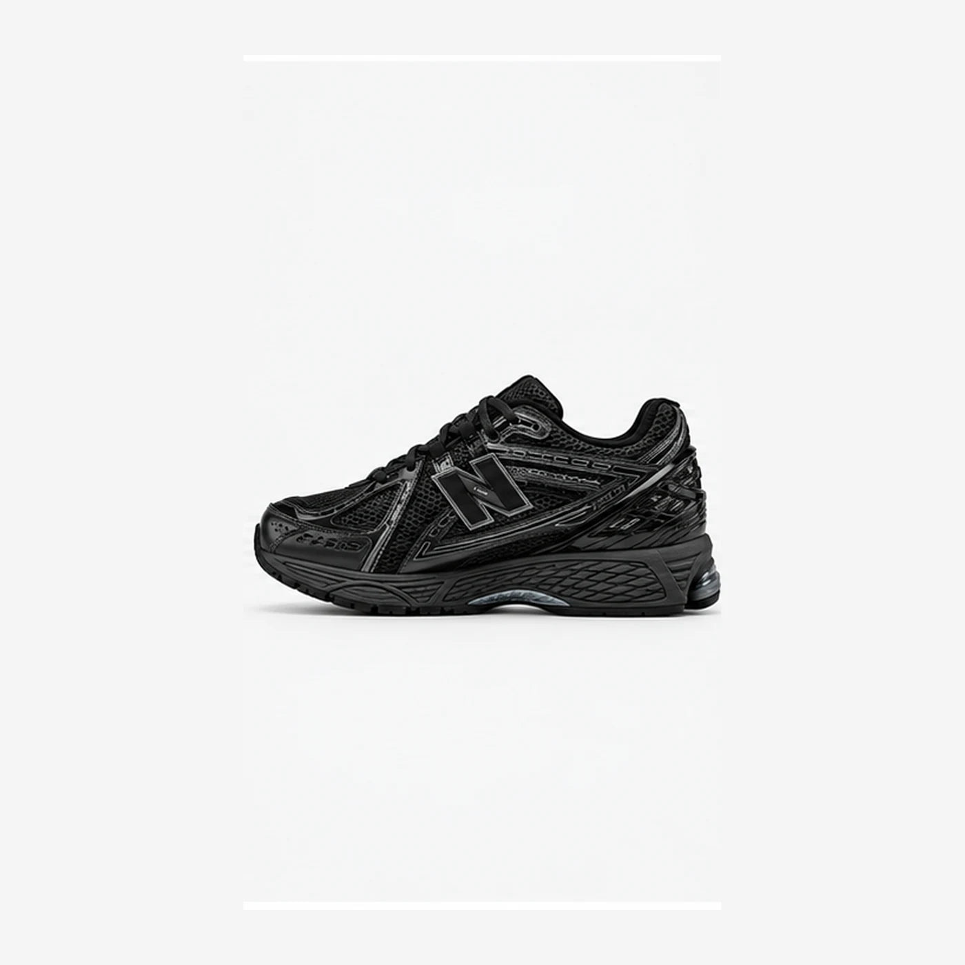 New Balance 1906R Triple Black — Profil intérieur