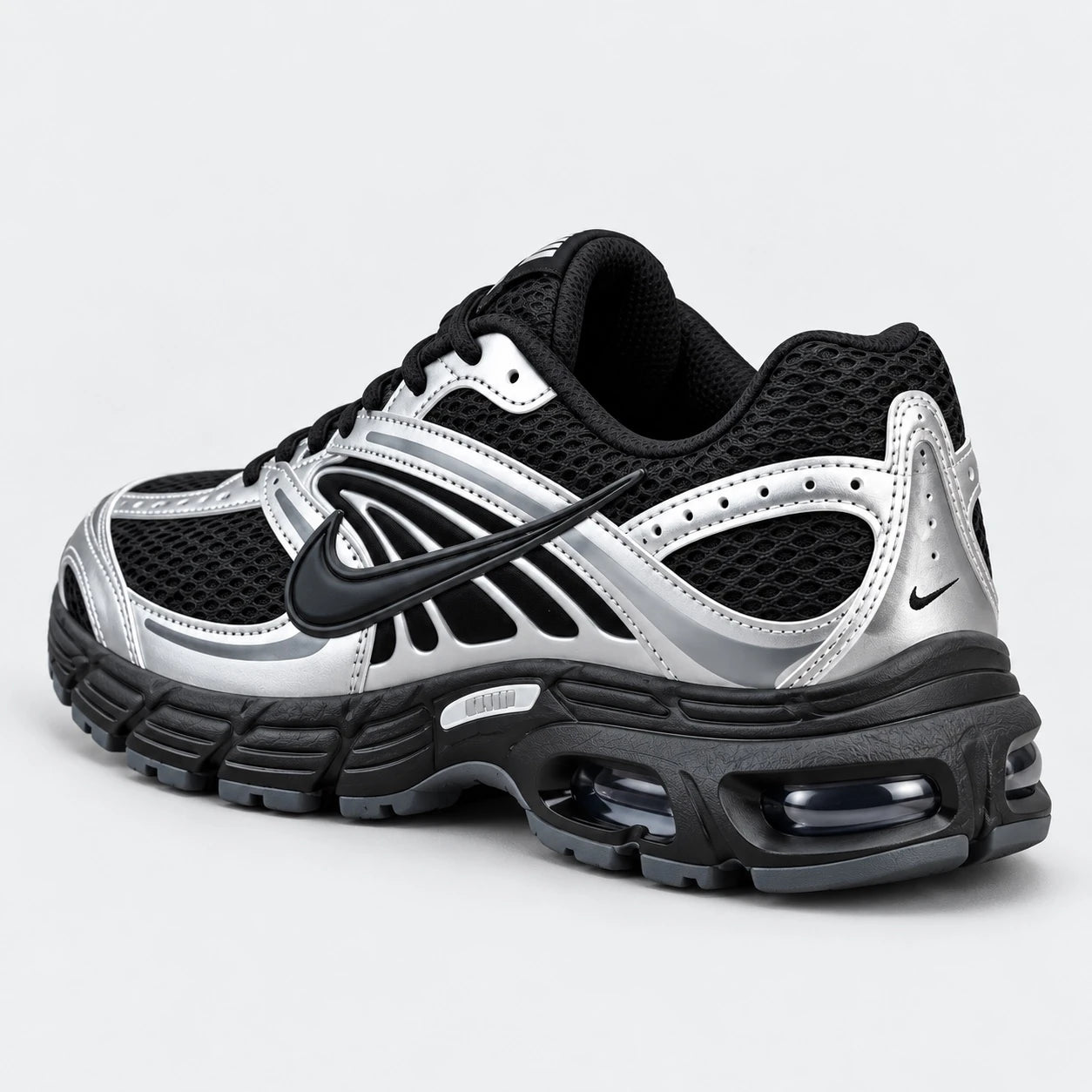 Nike Air Max Moto 2K Argent-noir — 3/4 arrière