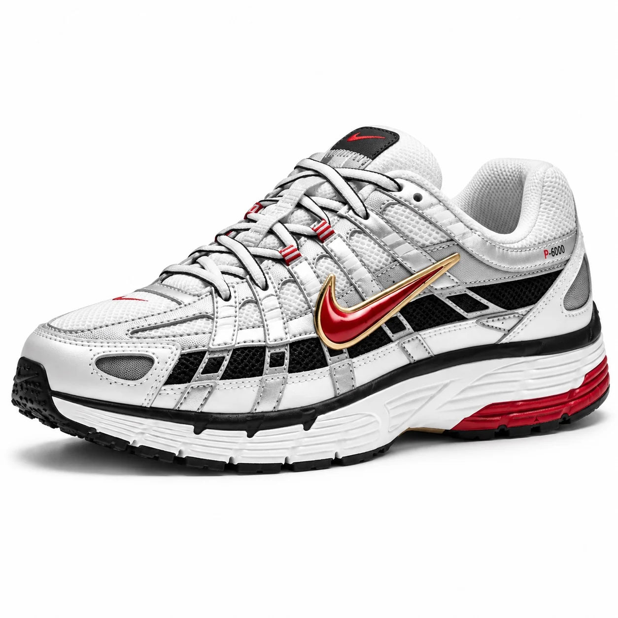 Nike P-6000 Argent-noir-rouge — 3/4 avant
