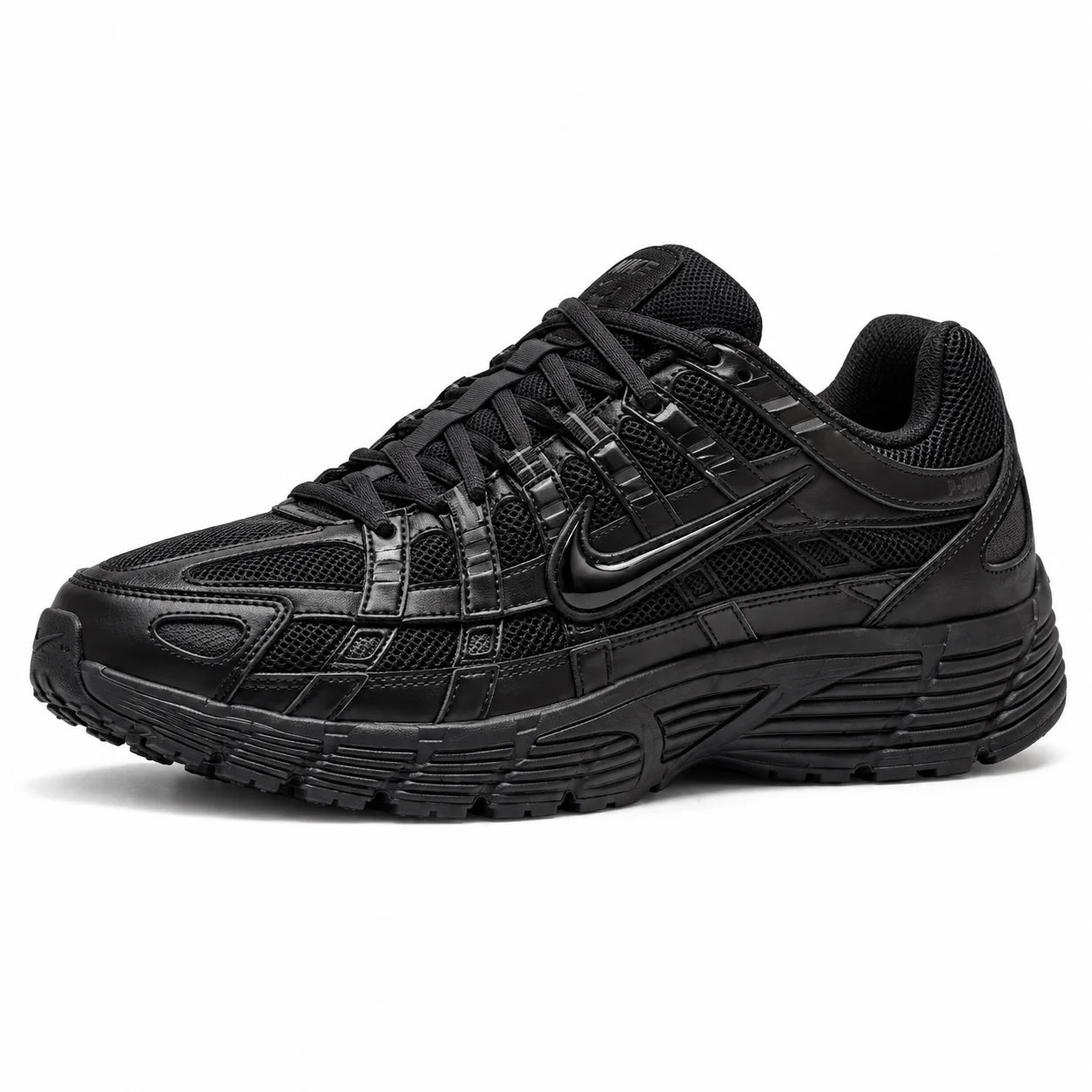 Nike P-6000 Noir — 3/4 avant