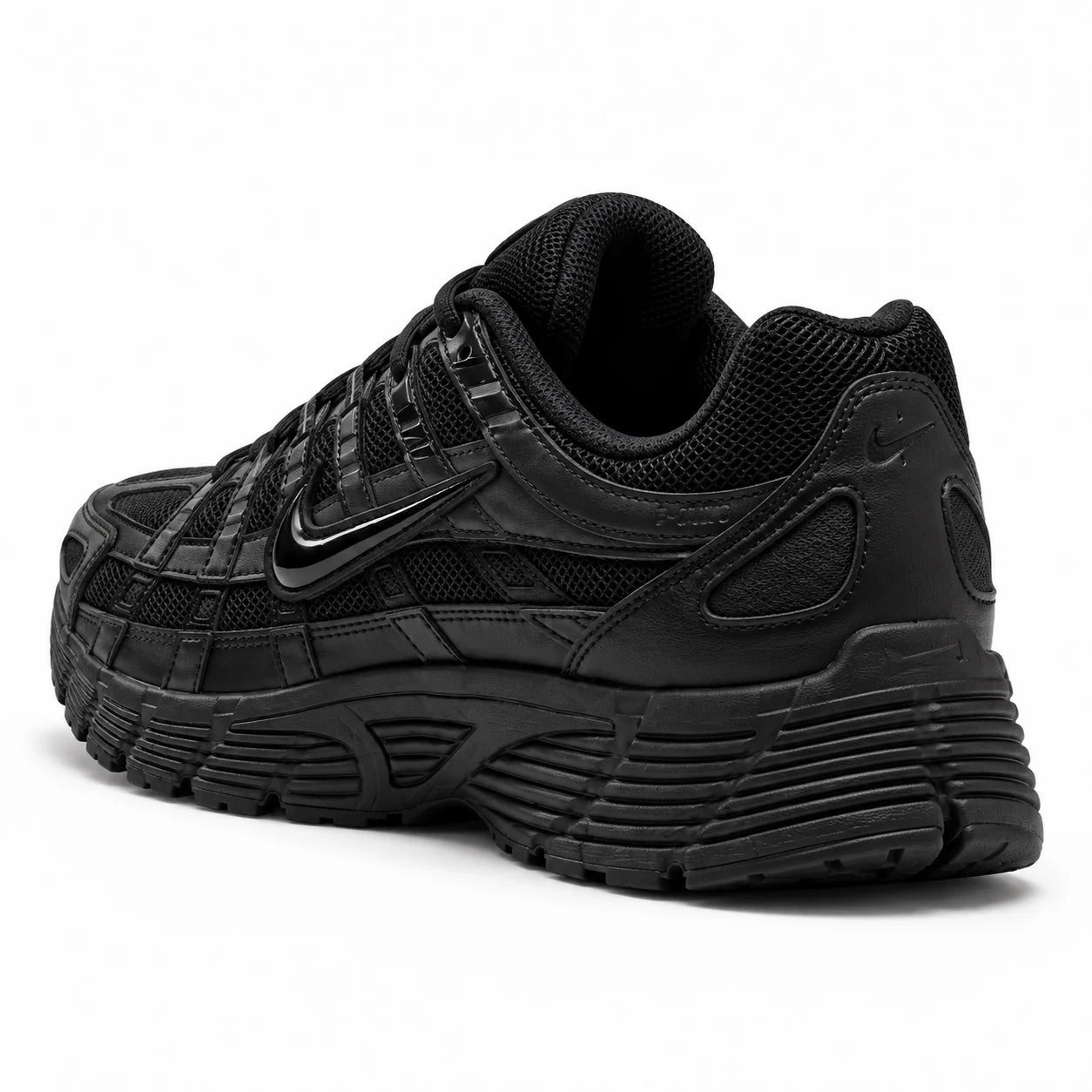 Nike P-6000 Noir — 3/4 arrière