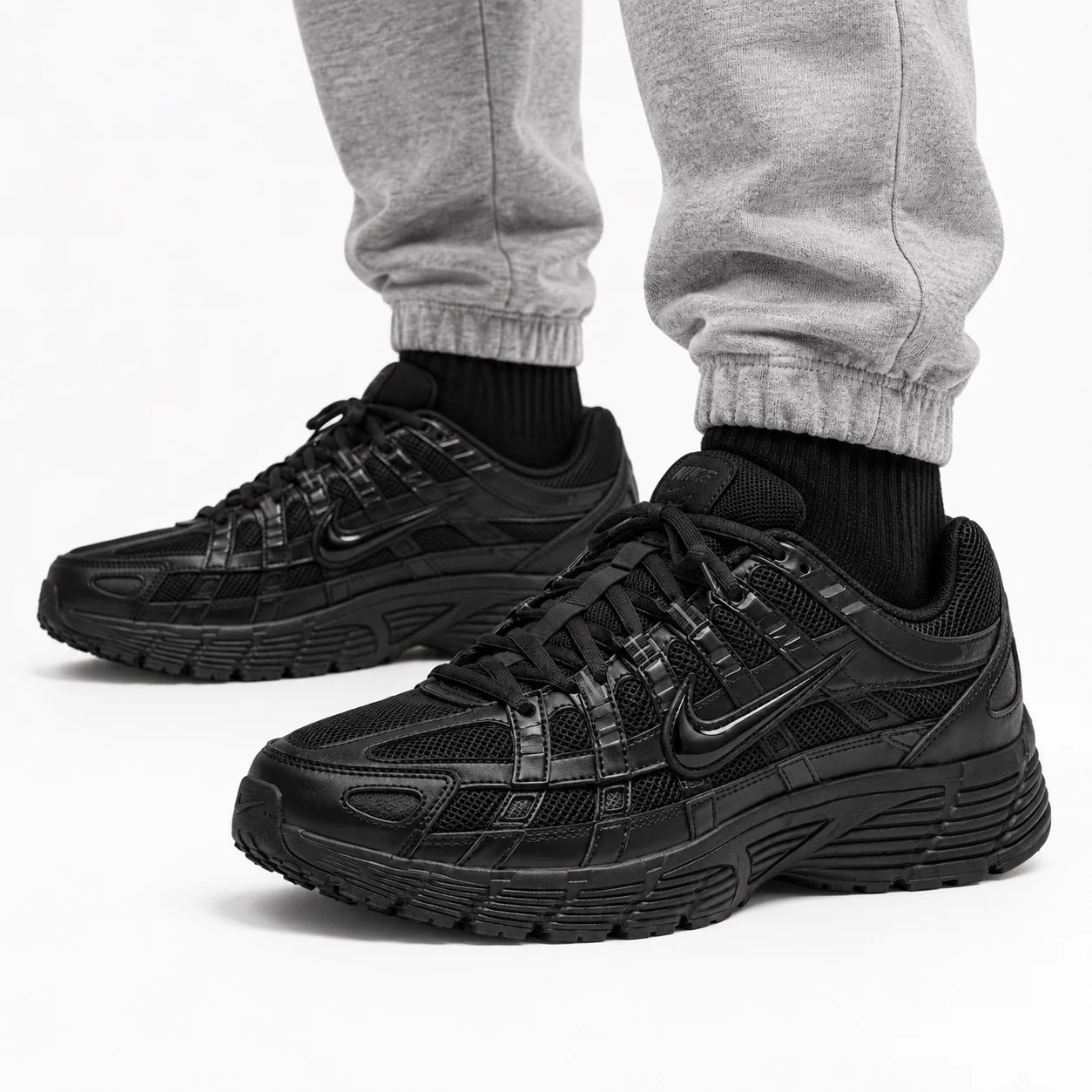 Nike P-6000 Noir — Porté