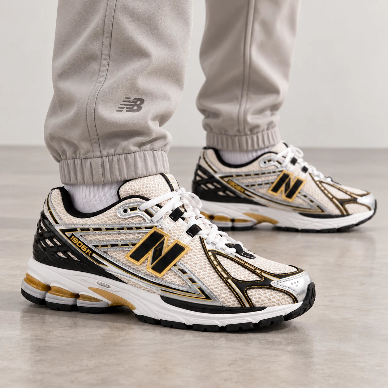 New Balance 1906R Argent-or — Porté